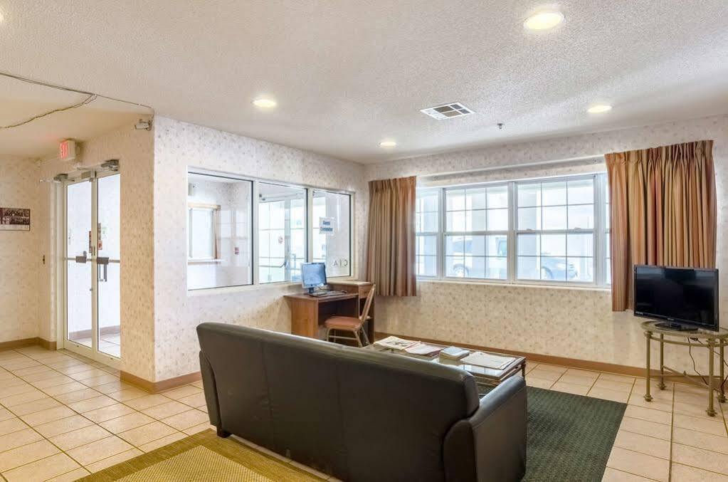 Travelodge By Wyndham Chadron Luaran gambar